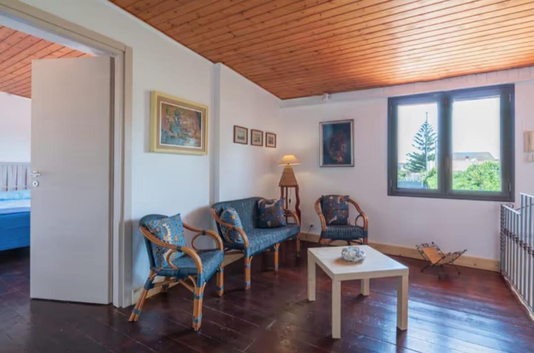 Villa Con Piscina Al Mare โอญินา ภายนอก รูปภาพ