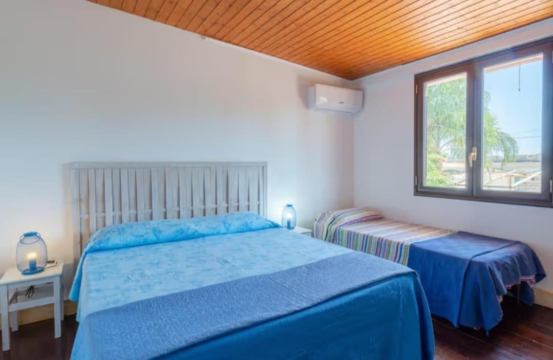Villa Con Piscina Al Mare โอญินา ภายนอก รูปภาพ